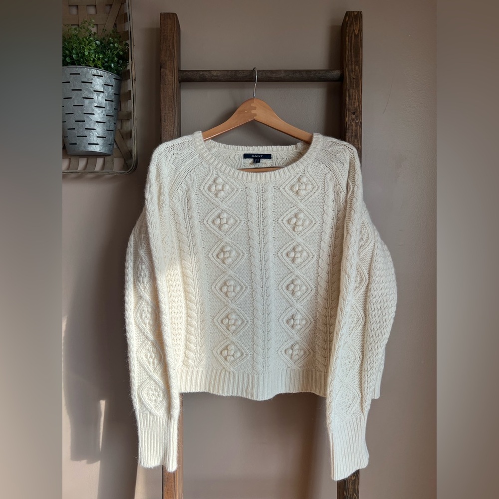 GANT Cream Cable-Knit Wool and Angora Blend Chunky Crewneck Sweater